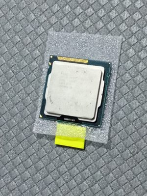 Procesor Intel i5-2500 Socket LGA1155 | Frecventa 4 Core x 3.30 GHz 6MB Smart Cache Second-Hand
